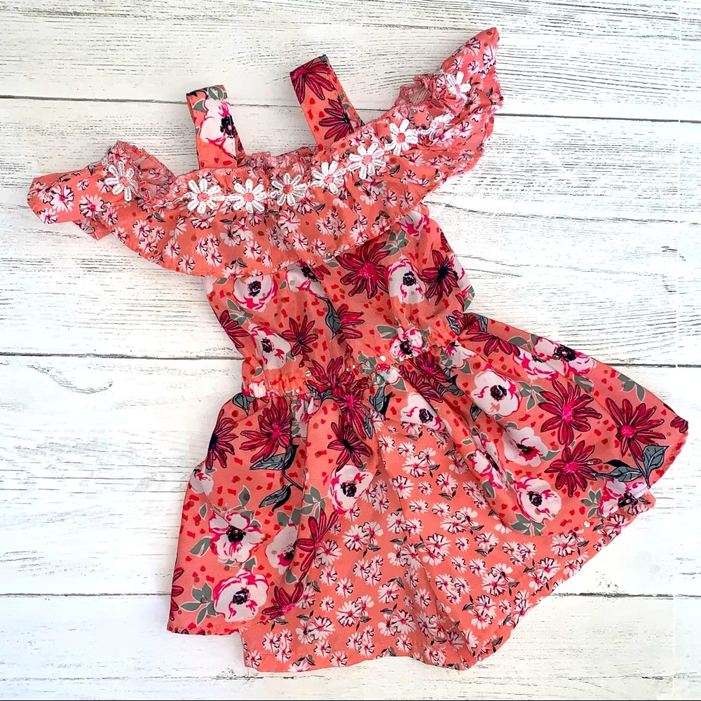 3/$15🌟 Little Lass Flower Print Romper Size 2T